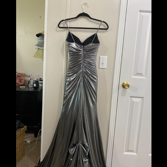Jovani Metallic Gown practically New! Sz00 - Picture 5 of 16